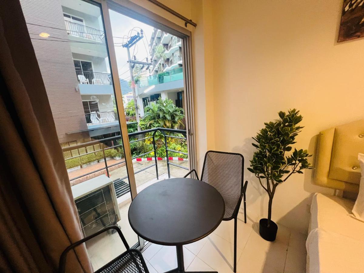 Omaya Guesthouse Patong Luaran gambar